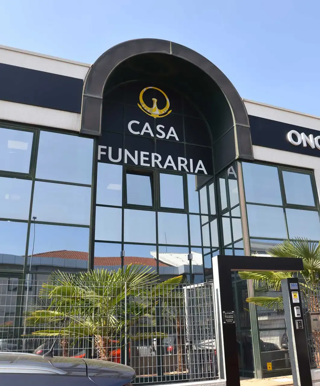 Interni della Casa Funeraria Athena a Rivoli