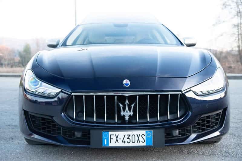 Carro funebre Maserati | Athena Onoranze Funebri