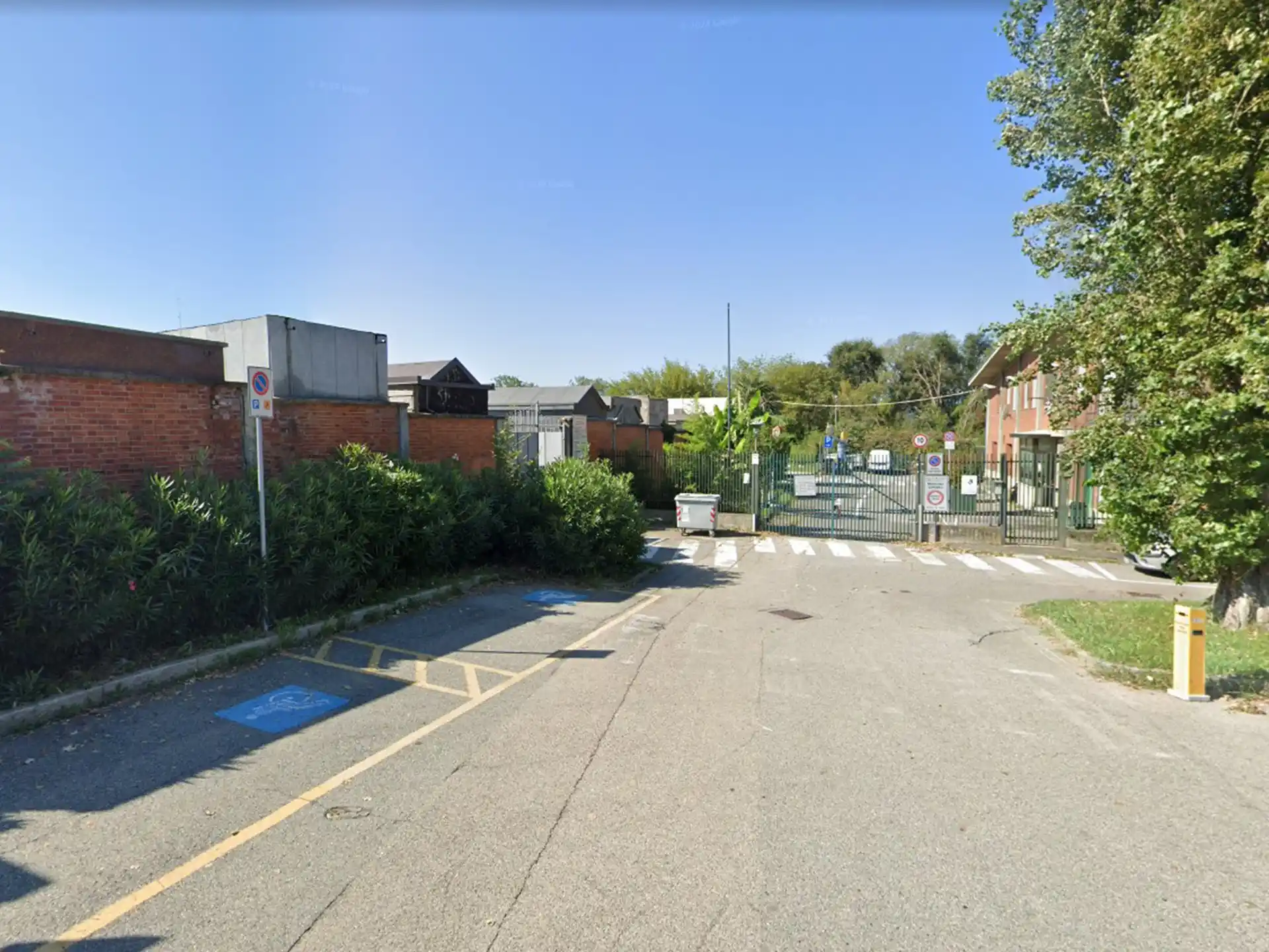 cimitero moncalieri Ingresso cimitero di Moncalieri