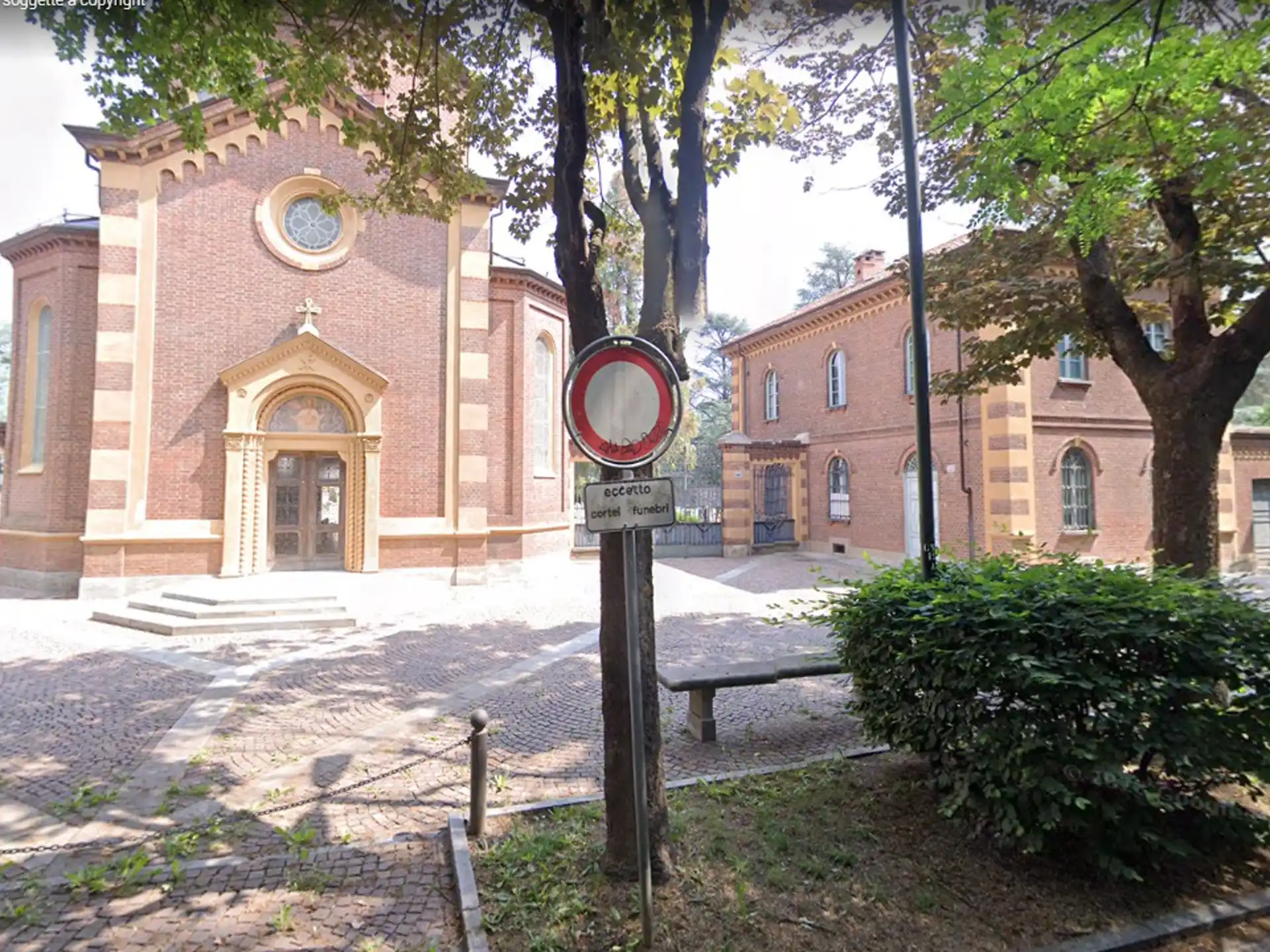 cimitero sassi torino Cimitero Sassi Torino esterno
